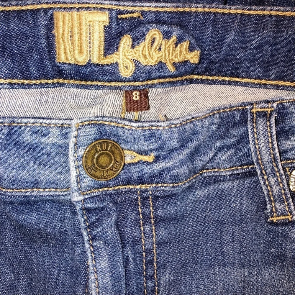 KUT FROM THE KLLTH size 8 distressed jeans